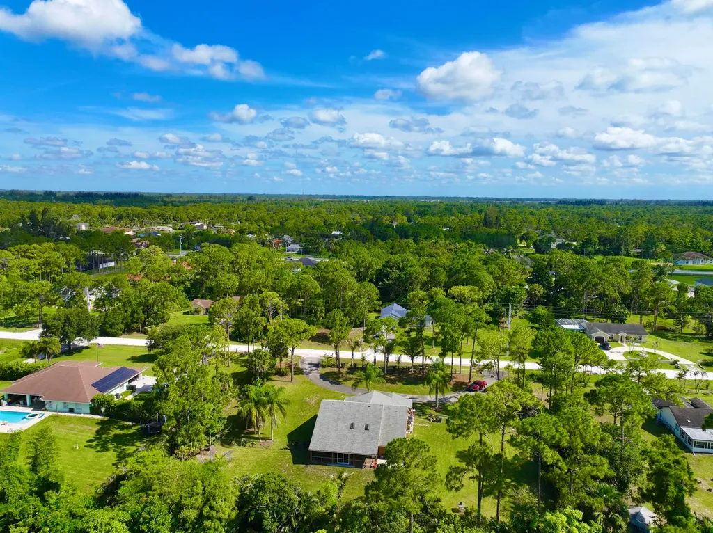 14703 N 71st Place Place N The Acreage FL 33470