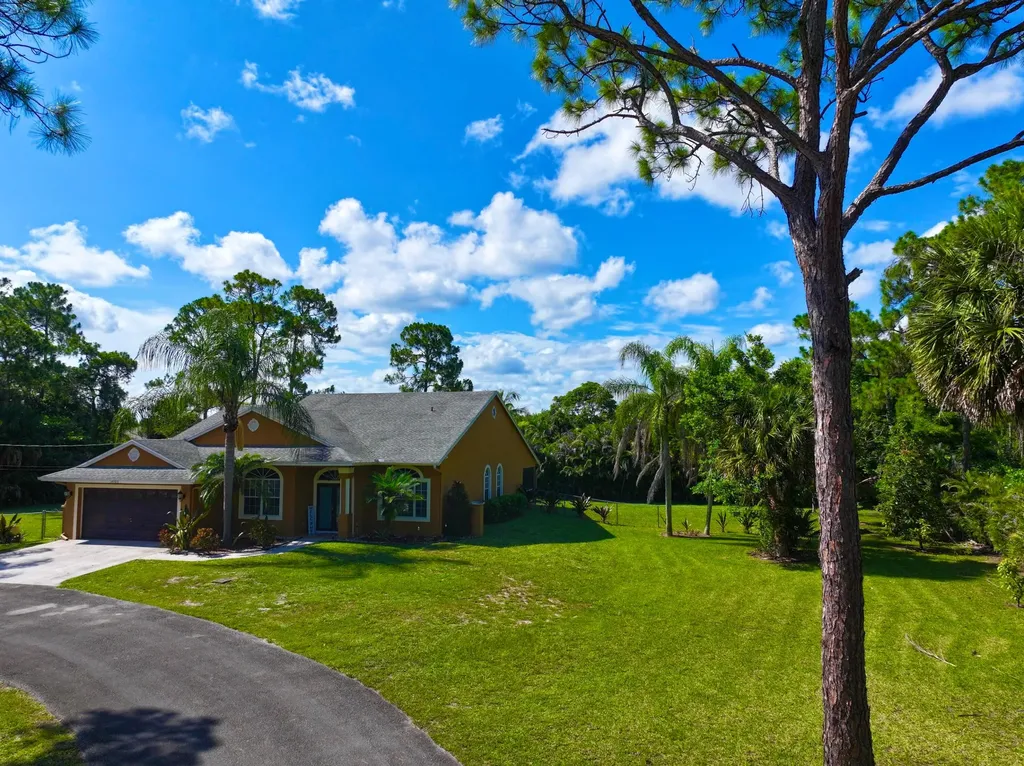 14703 N 71st Place Place N The Acreage FL 33470