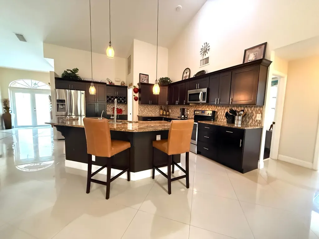 14703 N 71st Place Place N The Acreage FL 33470