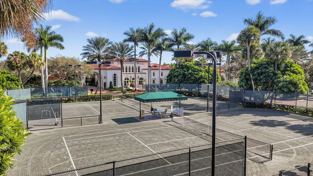 17350 Pavaroso Street Boca Raton FL 33496