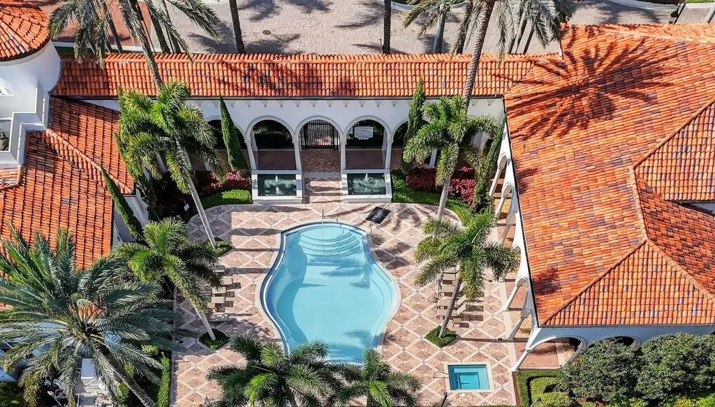 17350 Pavaroso Street Boca Raton FL 33496