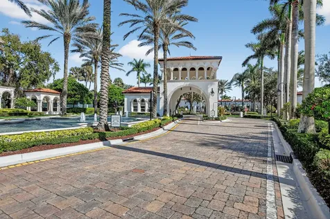 17350 Pavaroso Street Boca Raton FL 33496