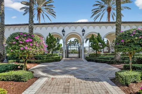 17350 Pavaroso Street Boca Raton FL 33496