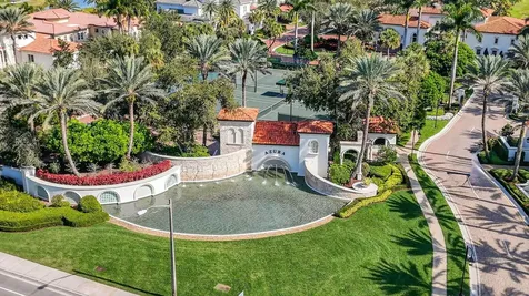 17350 Pavaroso Street Boca Raton FL 33496