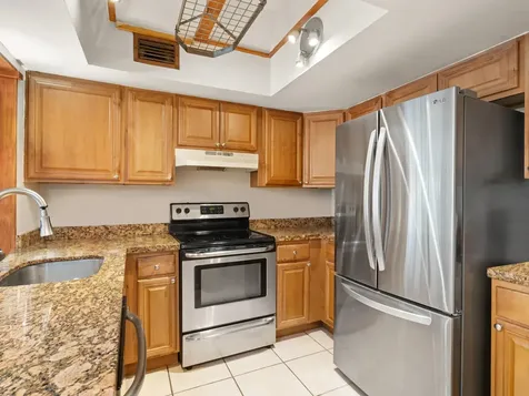811 SE 4th Avenue Dania Beach FL 33004