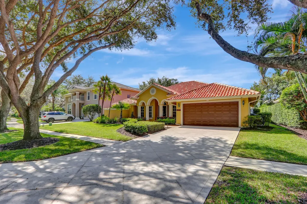 1097 Egret Circle N Jupiter FL 33458