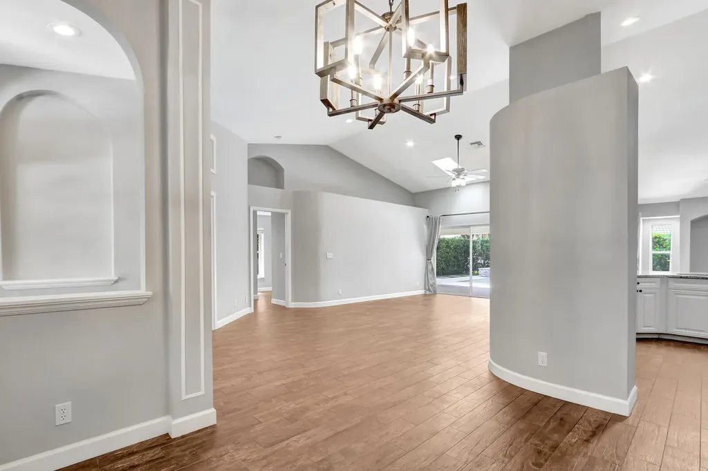 1097 Egret Circle N Jupiter FL 33458