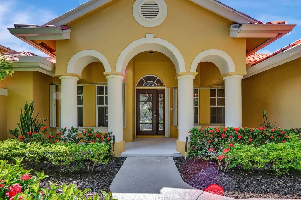 1097 Egret Circle N Jupiter FL 33458