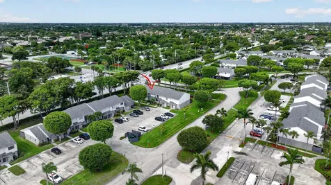 104 Shoreview Drive Greenacres FL 33463