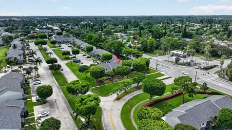 104 Shoreview Drive Greenacres FL 33463