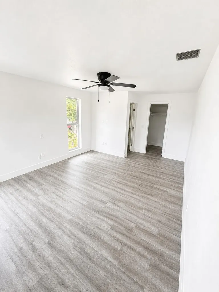 735 20th Street West Palm Beach FL 33407
