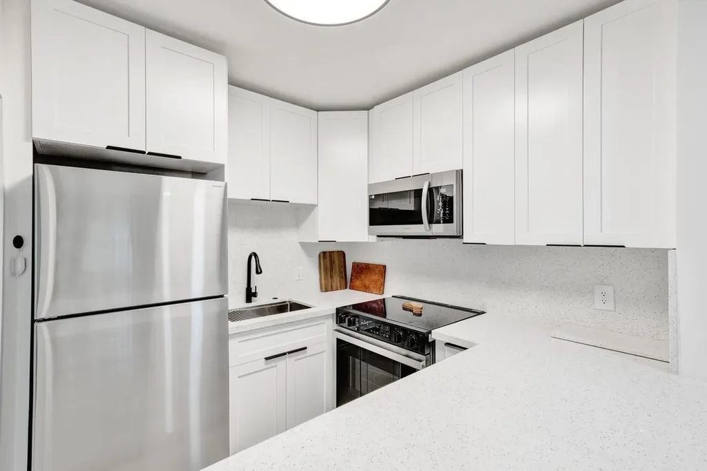 207 Salisbury I West Palm Beach FL 33417