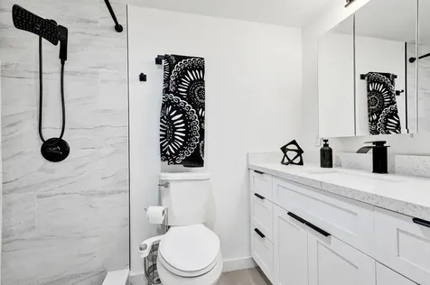 207 Salisbury I West Palm Beach FL 33417