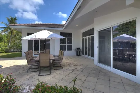 1125 Waterside Circle Weston FL 33327