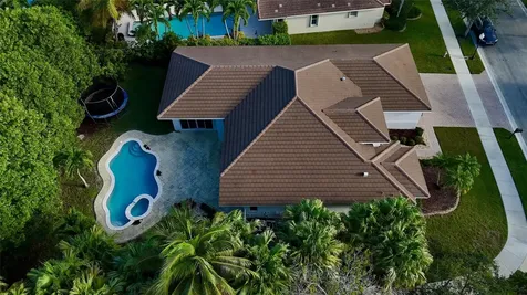 1125 Waterside Circle Weston FL 33327