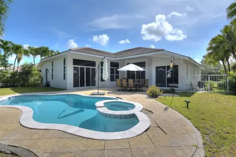 1125 Waterside Circle Weston FL 33327