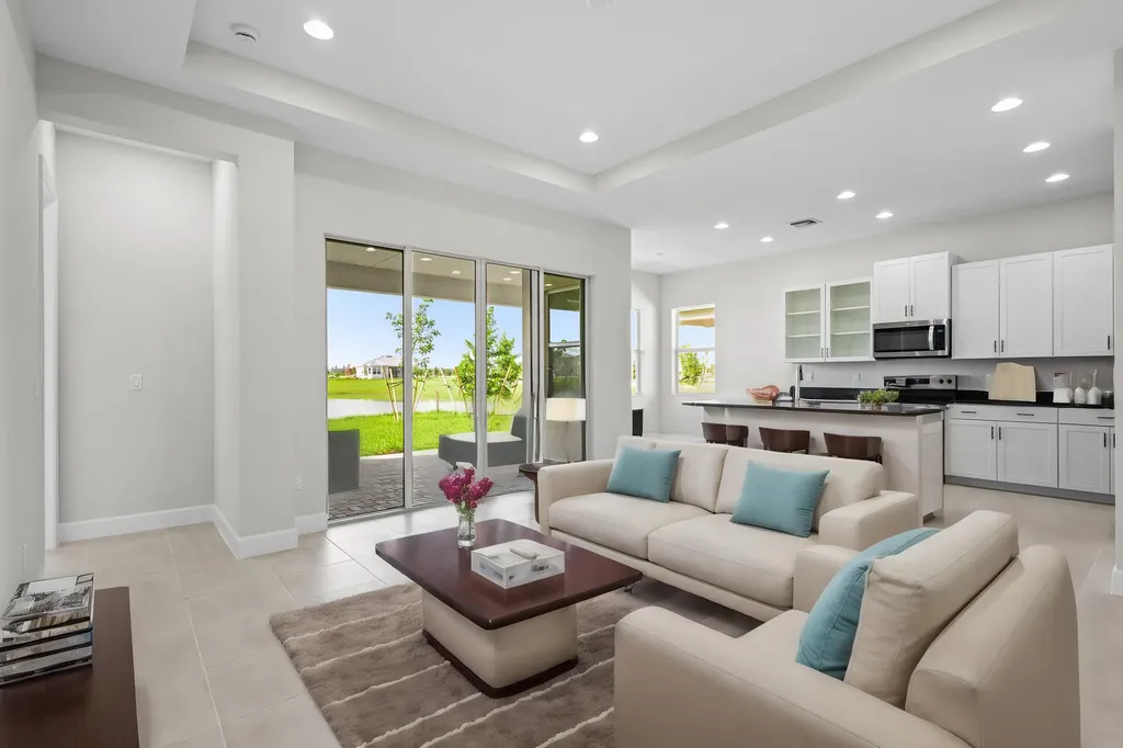 14200 Lacebark Lane Westlake FL 33470