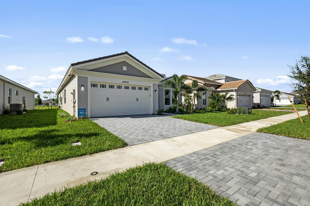 14200 Lacebark Lane Westlake FL 33470