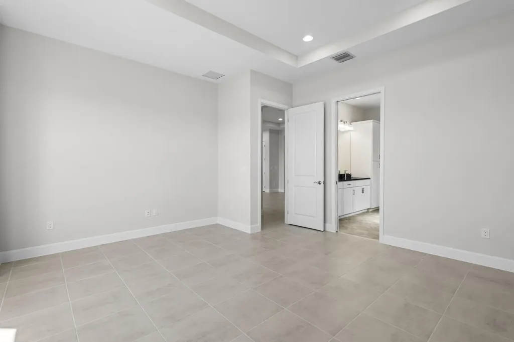 14200 Lacebark Lane Westlake FL 33470