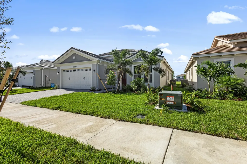 14200 Lacebark Lane Westlake FL 33470