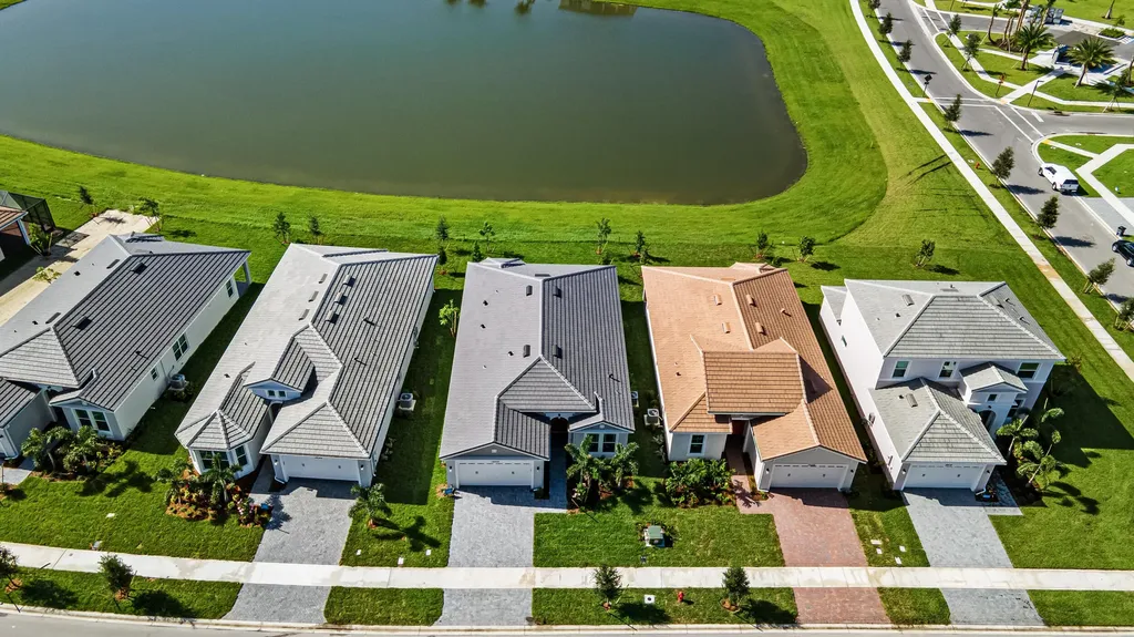 14200 Lacebark Lane Westlake FL 33470