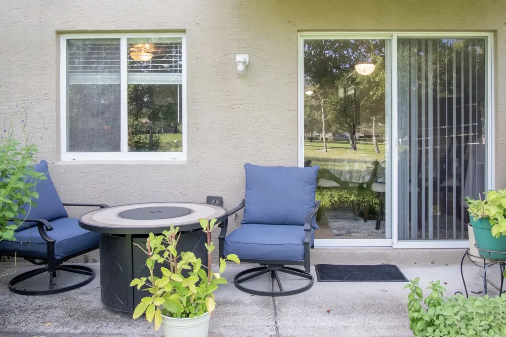 2218 SW Marshfield Court Port St Lucie FL 34953