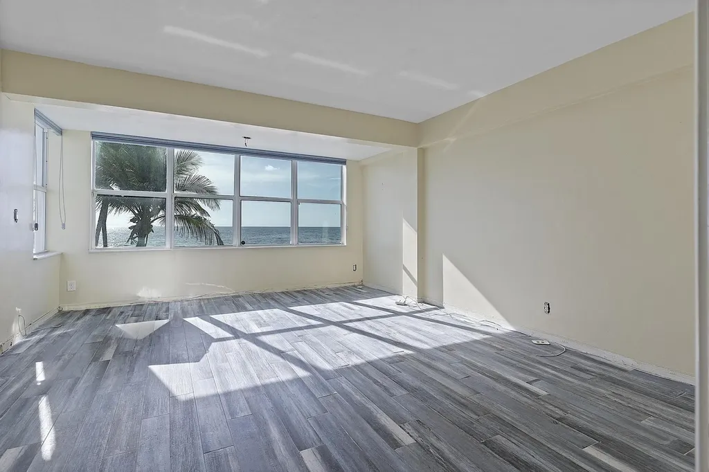 1801 S Surf Road Hollywood FL 33019