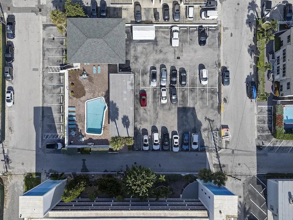 1801 S Surf Road Hollywood FL 33019