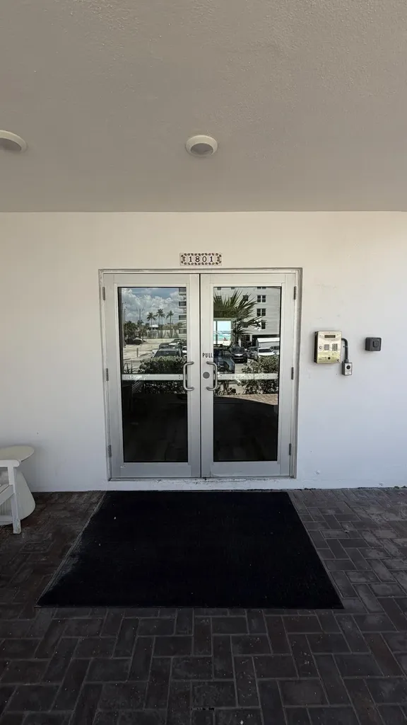 1801 S Surf Road Hollywood FL 33019