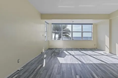 1801 S Surf Road Hollywood FL 33019