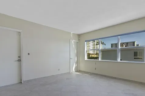 1801 S Surf Road Hollywood FL 33019