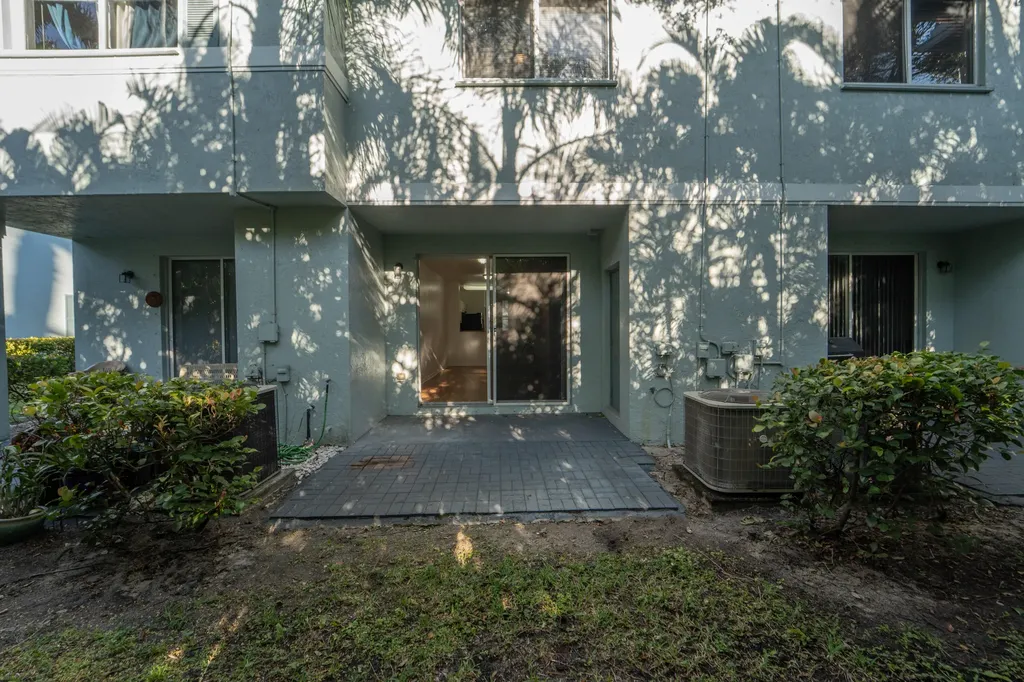 3635 Sonoma Drive Riviera Beach FL 33404