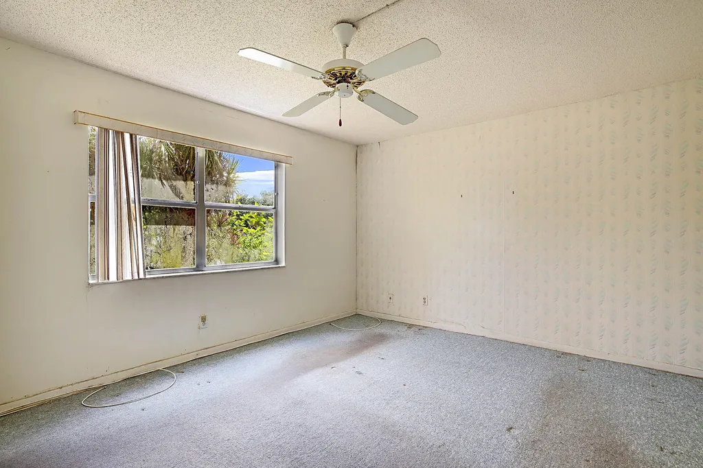 9201 Sunrise Lakes Boulevard Sunrise FL 33322