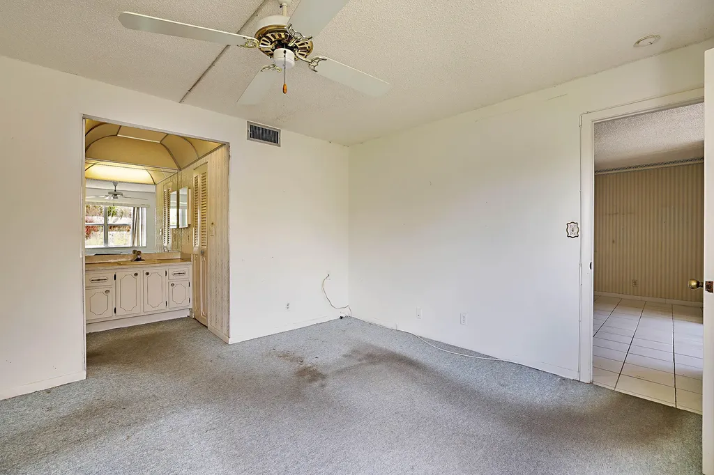 9201 Sunrise Lakes Boulevard Sunrise FL 33322