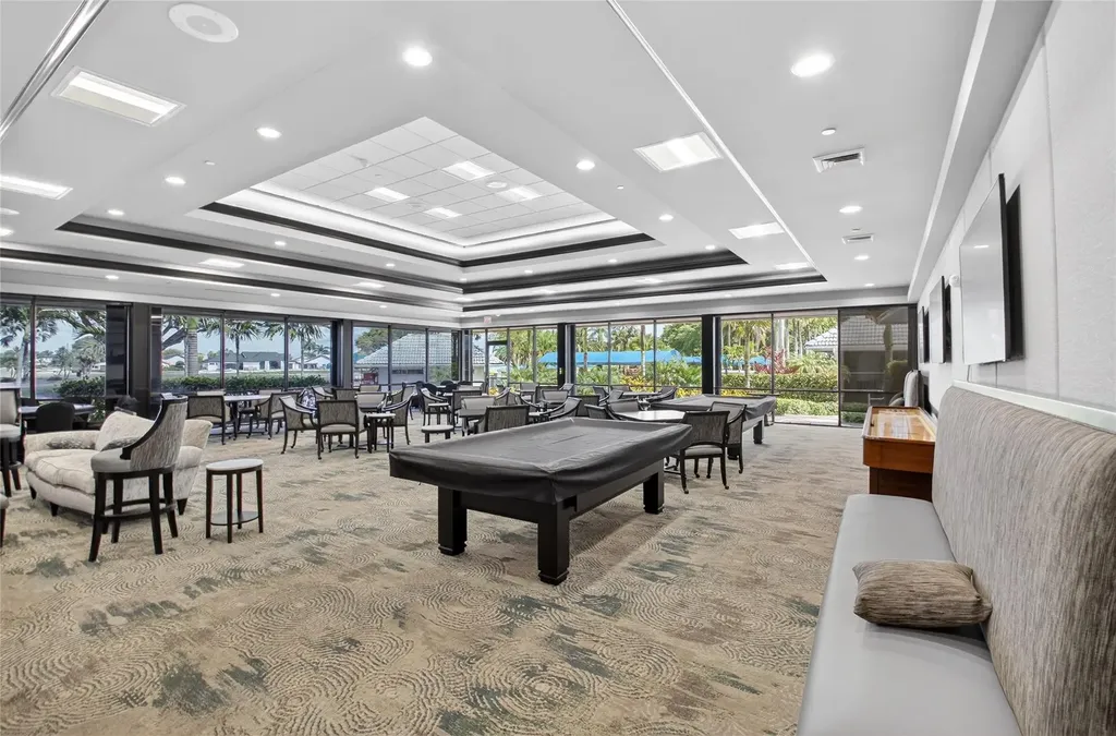 10182 Boca Woods Lane Boca Raton FL 33428