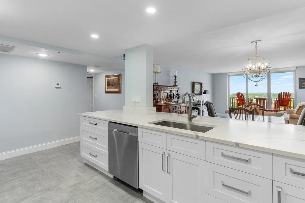 1150 Hillsboro Mile Hillsboro Beach FL 33062