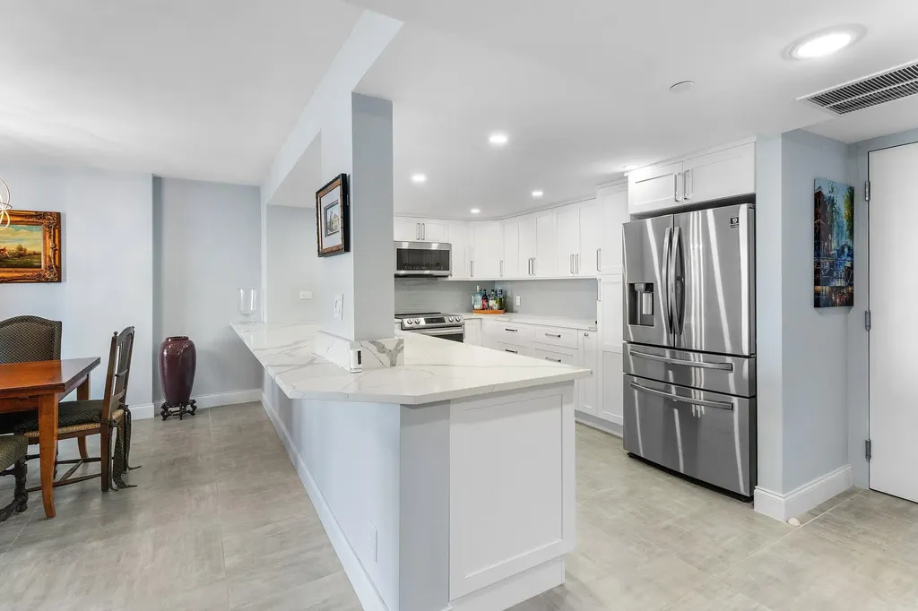 1150 Hillsboro Mile Hillsboro Beach FL 33062