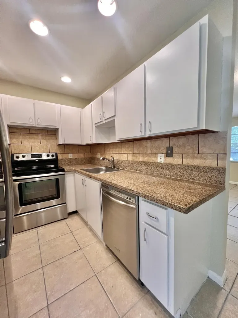 423 Glenwood Drive West Palm Beach FL 33415