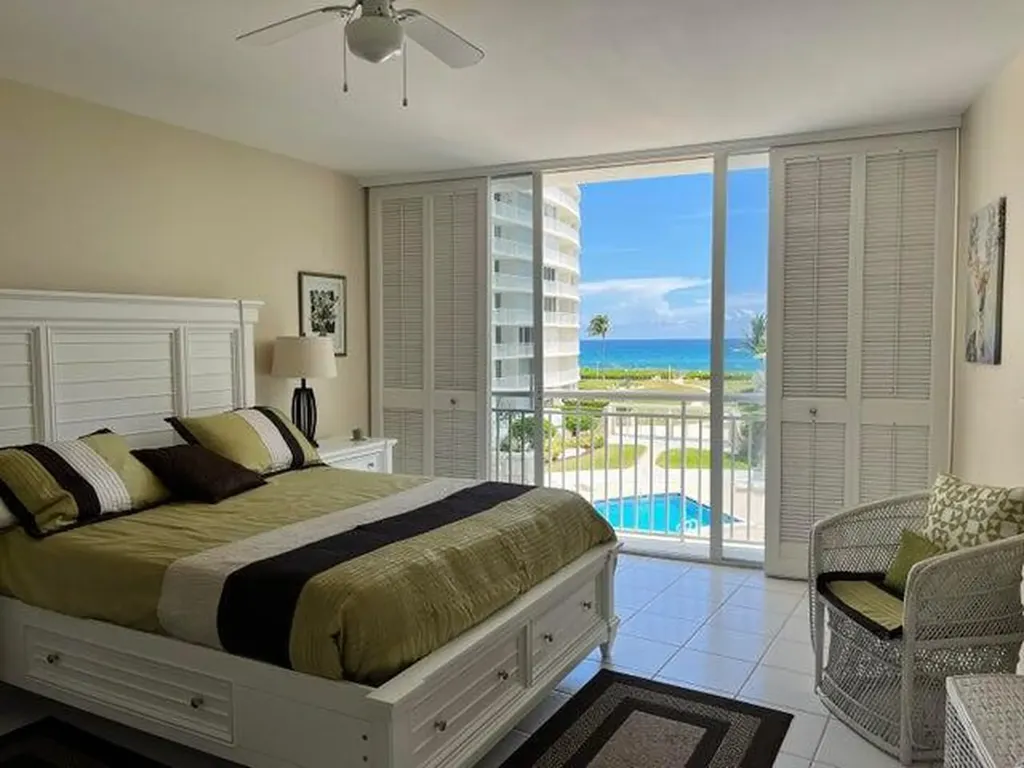 2780 S Ocean Boulevard Palm Beach FL 33480