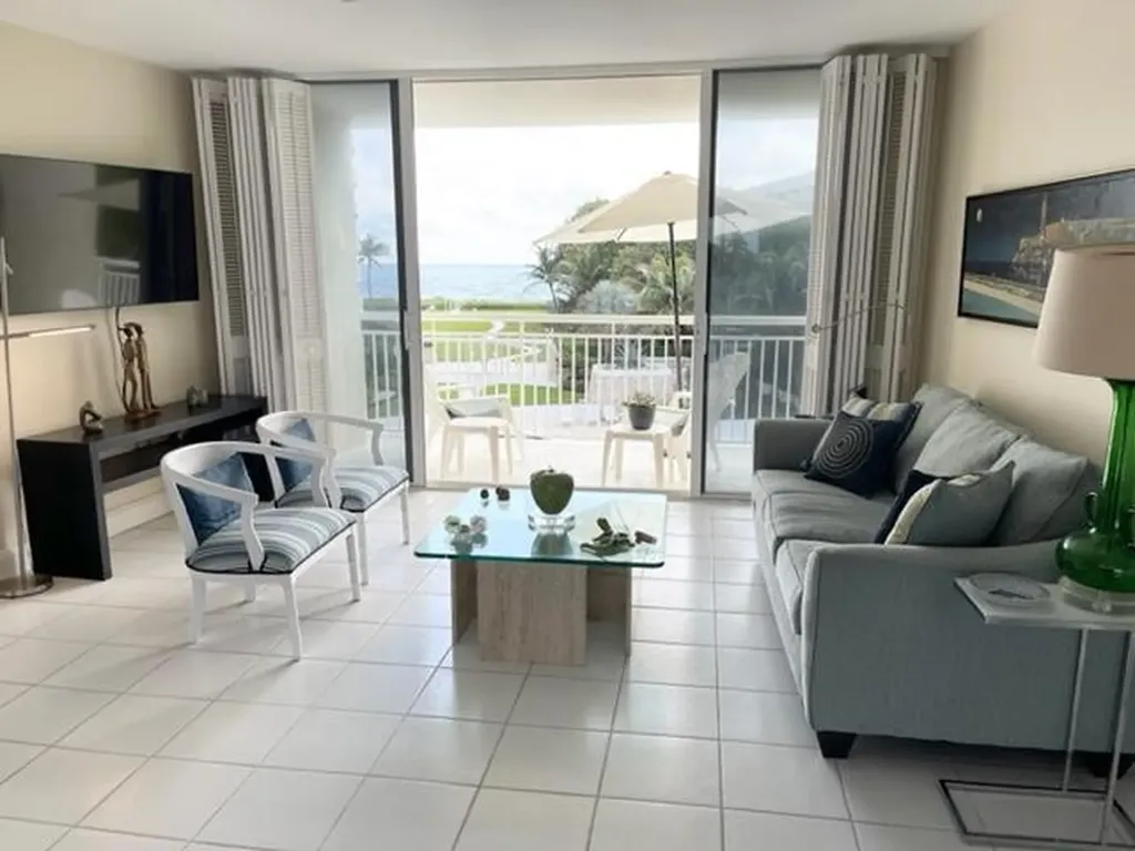 2780 S Ocean Boulevard Palm Beach FL 33480
