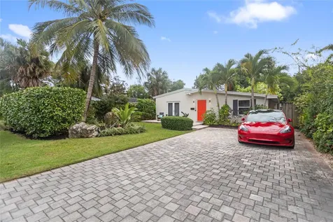 1736 NE 18th Street Fort Lauderdale FL 33305