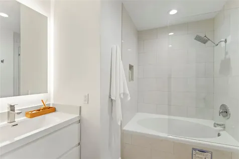 1736 NE 18th Street Fort Lauderdale FL 33305
