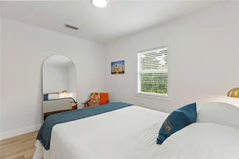 1736 NE 18th Street Fort Lauderdale FL 33305