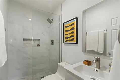 1736 NE 18th Street Fort Lauderdale FL 33305