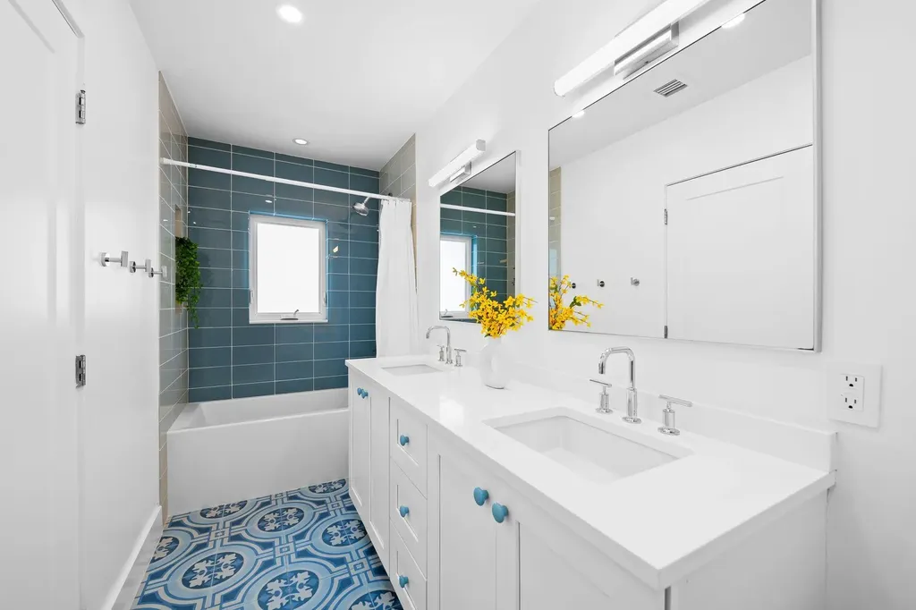 1524 Bayview Drive Fort Lauderdale FL 33304