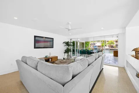 1524 Bayview Drive Fort Lauderdale FL 33304