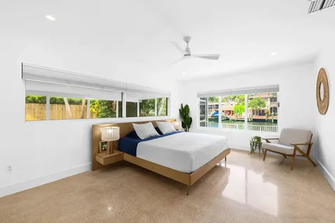 1524 Bayview Drive Fort Lauderdale FL 33304
