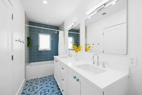 1524 Bayview Drive Fort Lauderdale FL 33304