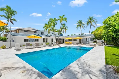 1524 Bayview Drive Fort Lauderdale FL 33304