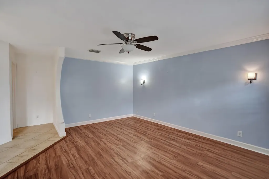 9352 Cascade Court Boynton Beach FL 33437